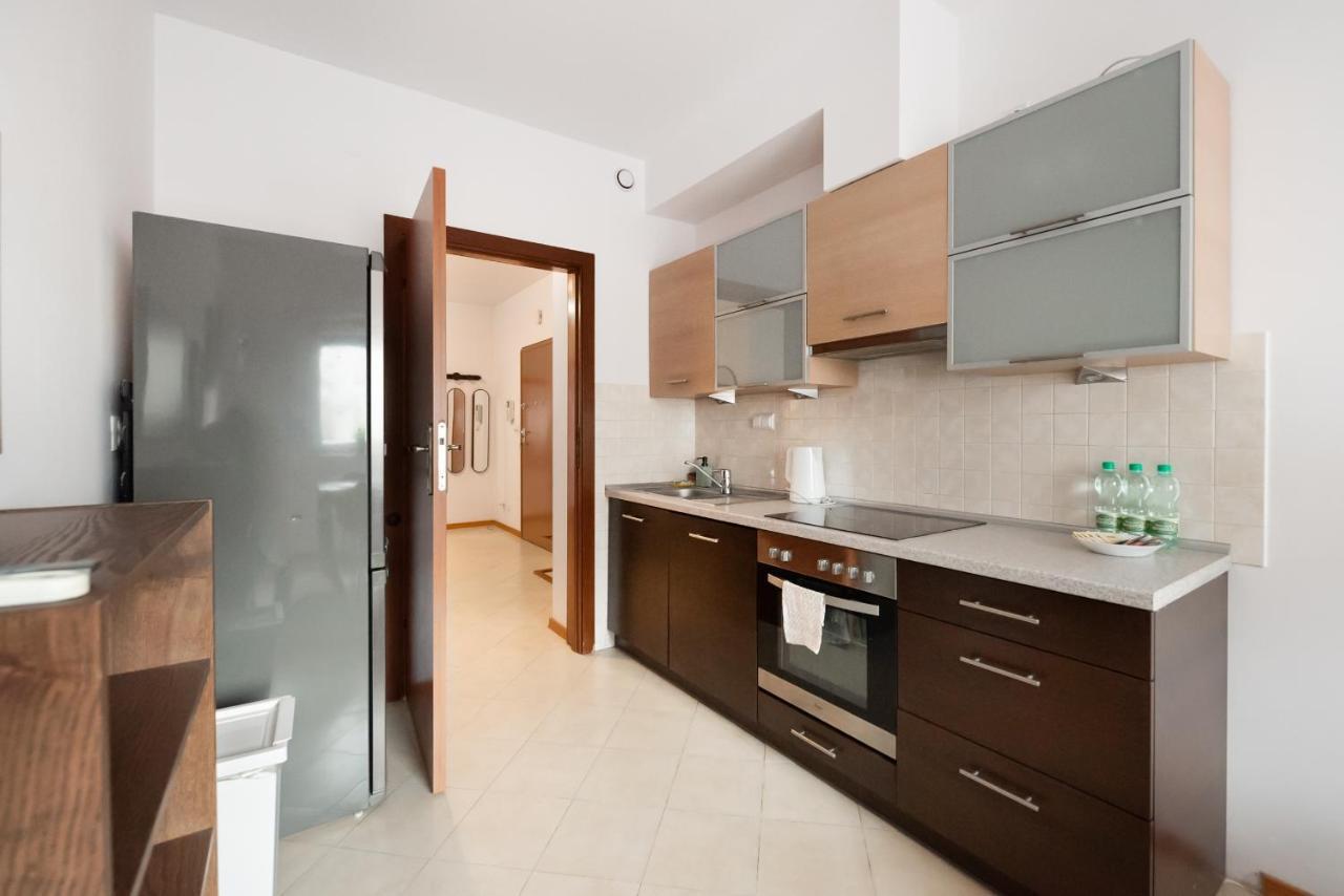 Wola Sunshine Apartment Free Parking Varsovia Exterior foto